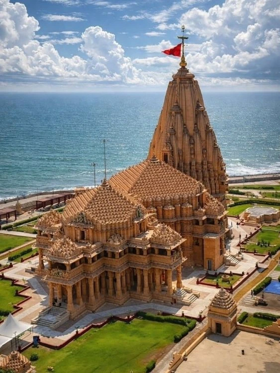 Dwarka Somnath Tour Package featuring Nageshwar Jyotirlinga, Somnath Temple Aarti, and Dwarkadhish Temple