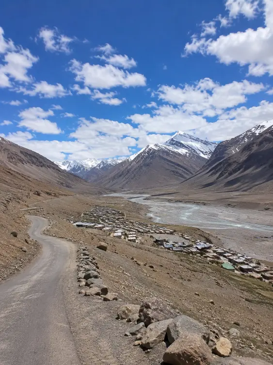 Spiti Valley Chandigarh to Chandigarh tour package covering Narkanda, Sangla, Kaza and Kalpa